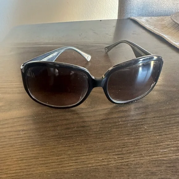 COACH Sunglasses - Picture 3 of 12